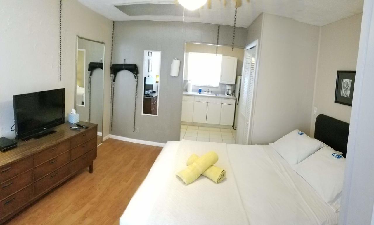 Inn Leather Guest House-Gay Male Only Fort Lauderdale Eksteriør billede