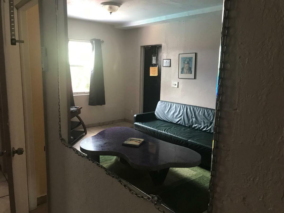 Inn Leather Guest House-Gay Male Only Fort Lauderdale Eksteriør billede