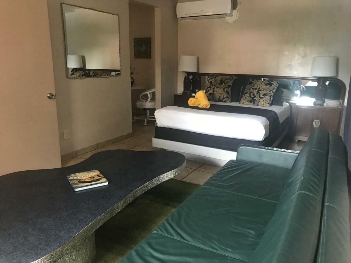Inn Leather Guest House-Gay Male Only Fort Lauderdale Eksteriør billede